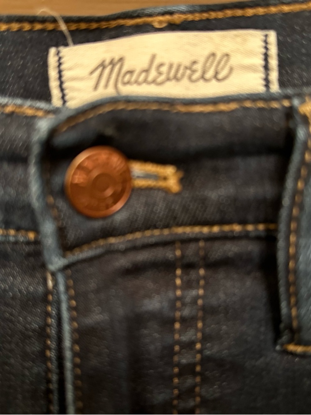 Madewell woman’s  Indigo Slim Denim Jeans with Contrast Stitching